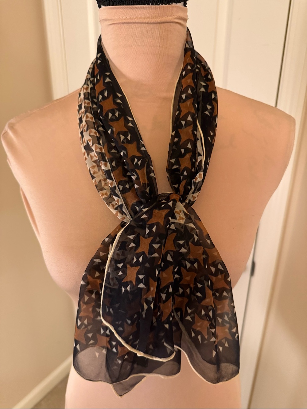 Lightweight Black and Brown Star Pattern Scarf
